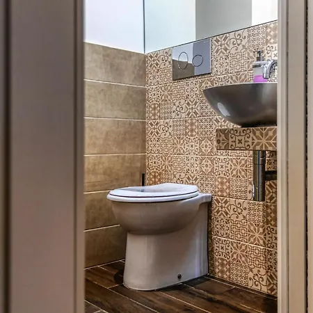 Tribunale Basement Appartement