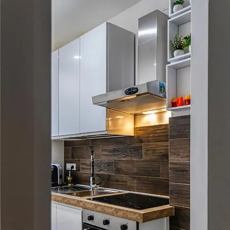 Tribunale Basement * Mesyna